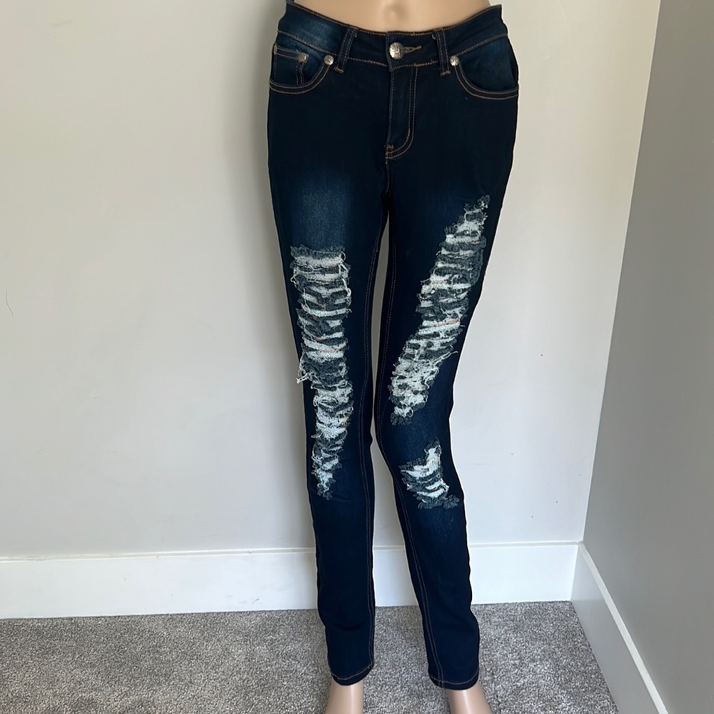 UWD women’s dark  blue ripped jeans size 5